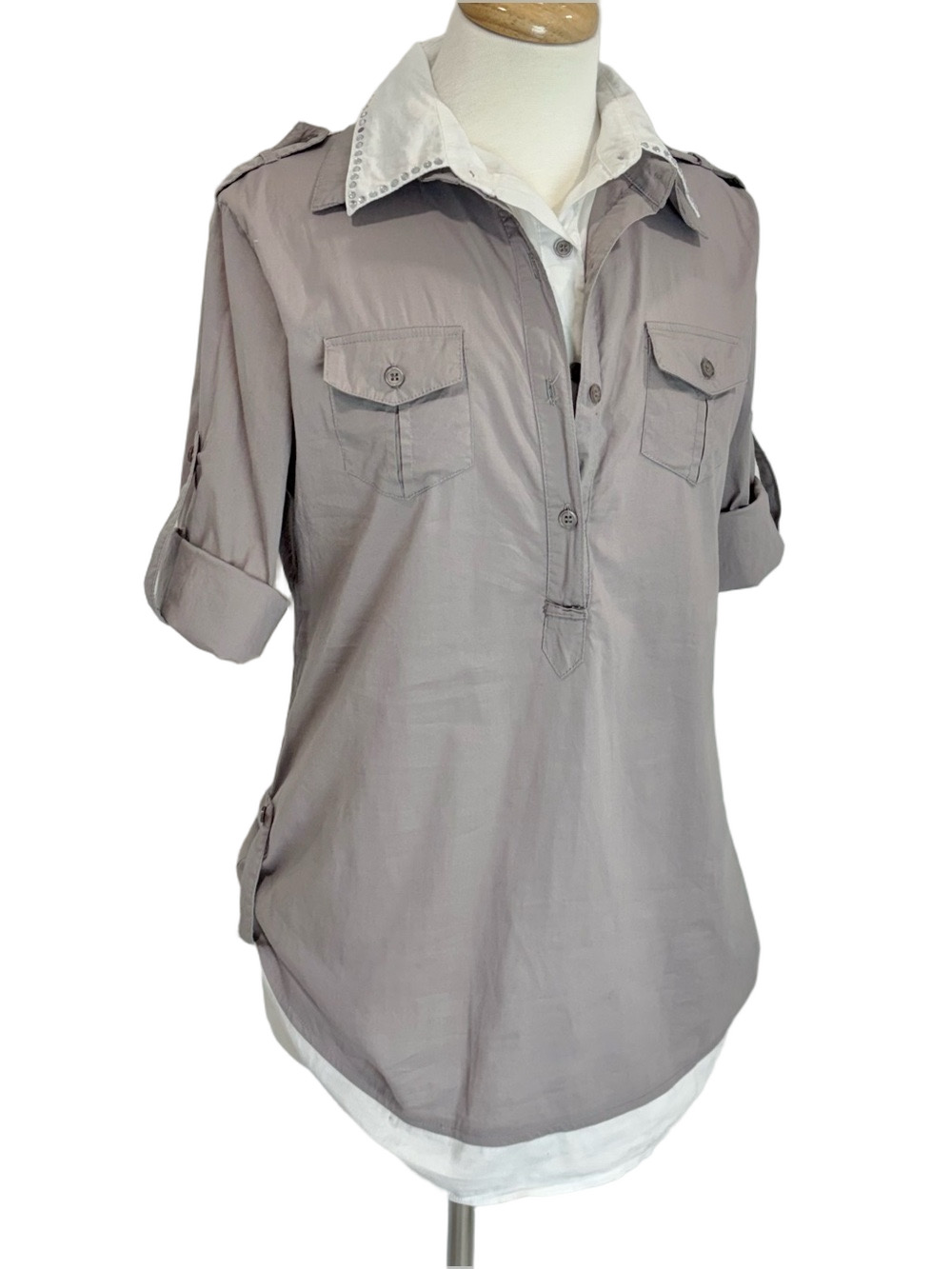 In Vogue taupe fooler shirt
